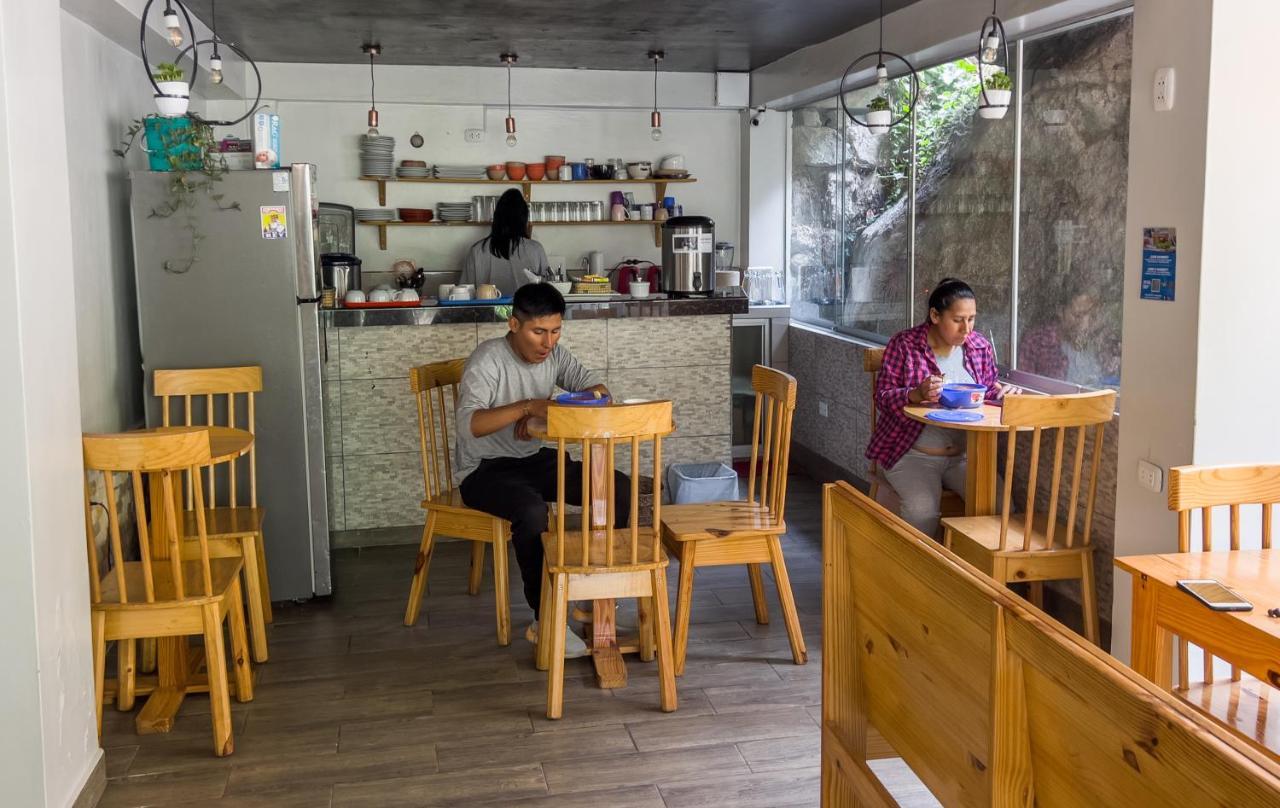 Supertramp Hostel Machupicchu Bagian luar foto